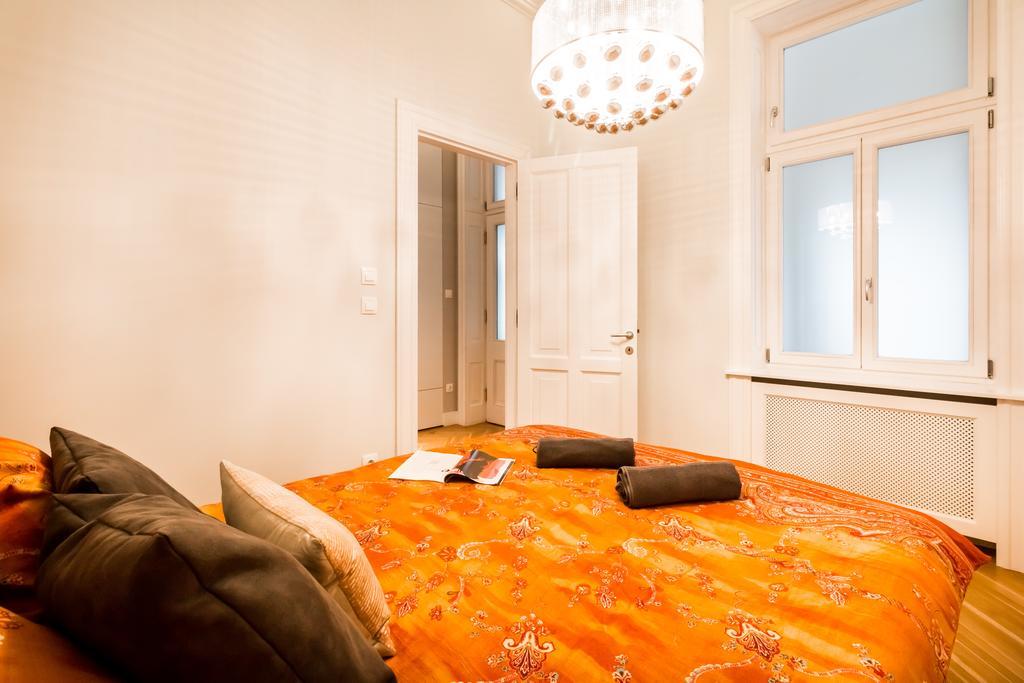Appartement BpR Opera Lux Treasure à Budapest Extérieur photo